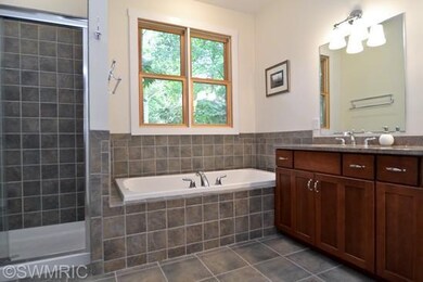 18630 Oldfield Rd unit 1, New Buffalo, MI 49117 - photo 5