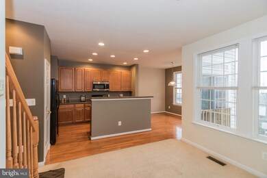 3319 Beechcliff Dr, Alexandria, VA 22306 - photo 4