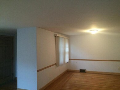 101 Garden Hills Dr, Cranston, RI 02920 - photo 7