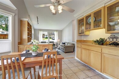 Spacious dinning room with plenty of room for storage