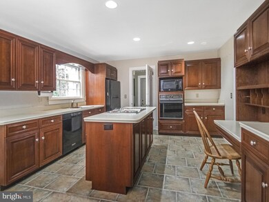 615 Berwick Rd, Wilmington, DE 19803 - photo 7