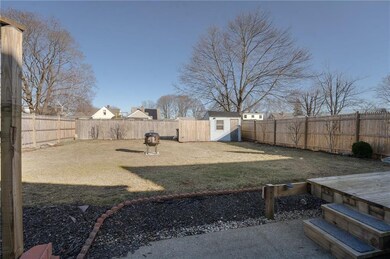215 Clews St, Pawtucket, RI 02861 - photo 6