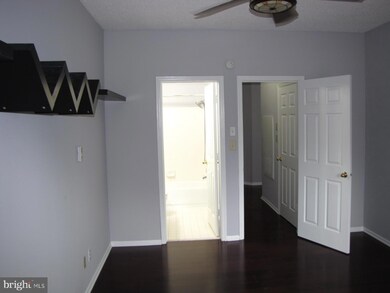 14322 Climbing Rose Way unit 201, Centreville, VA 20121 - photo 6
