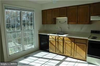 2404 Ladymeade Dr, Silver Spring, MD 20906 - photo 6