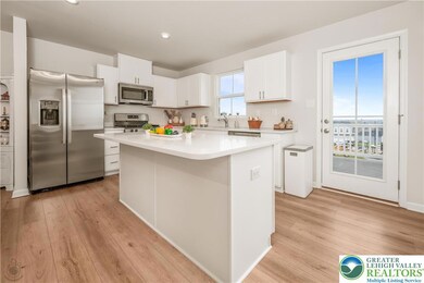 2708 Barnes Ct, Allentown, PA 18103 - photo 7