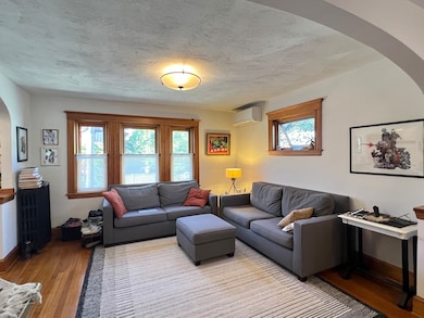 110 Vassal Ln unit 1, Cambridge, MA 02138 - photo 5