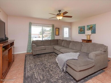 02-Living Room