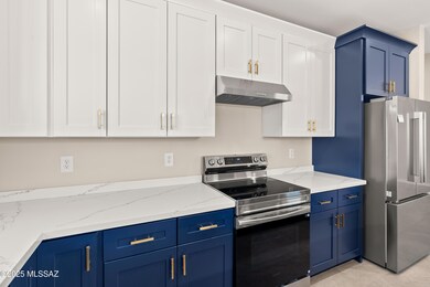 324 Peru Ct, Rio Rico, AZ 85648 - photo 6