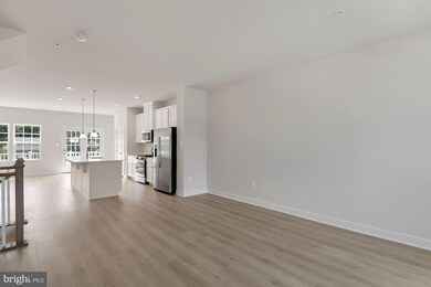 221 Edwin Rd, Frederick, MD 21702 - photo 4