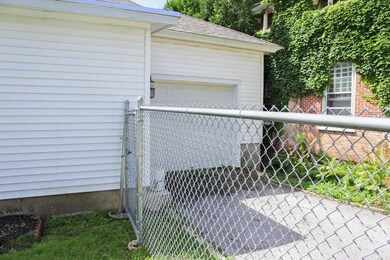 103 Center St, Rutland, VT 05701 - photo 2