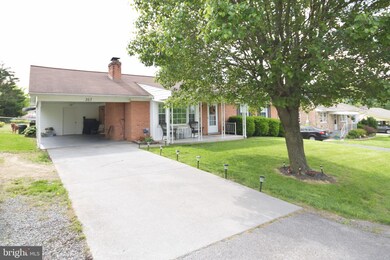 367 Royal Ave, Strasburg, VA 22657 - photo 2