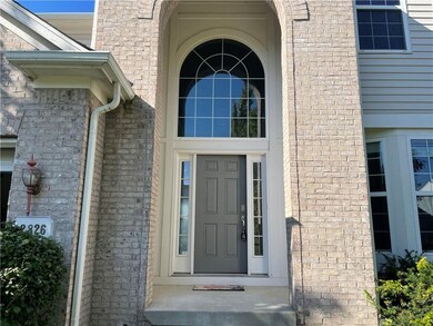 12826 Bristow Ln, Fishers, IN 46037 - photo 2