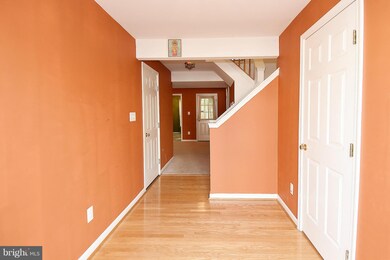 13507 Avonmore Dr, Herndon, VA 20171 - photo 4