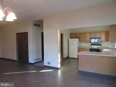 119 S Pemberton Rd, Pemberton, NJ 08068 - photo 4