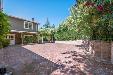 1105 Deanna Dr, Menlo Park, CA 94025 - photo 2