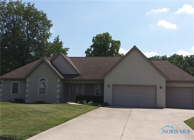 1623 Evan Dr, Defiance, OH 43512 - photo 2