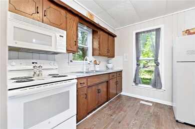 119 E Nichols St, Spring Hill, KS 66083 - photo 7