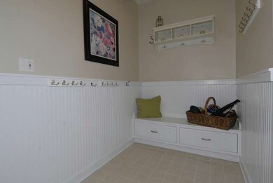 551 Viking Dr, Batavia, IL 60510 - photo 7