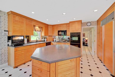 7 Eileen Ln, Marlboro, NJ 07746 - photo 6