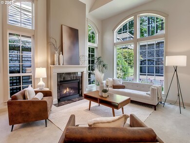 2625 Beacon Hill Dr, West Linn, OR 97068 - photo 5