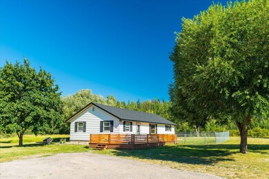 Private Spac on over 8 Acres
