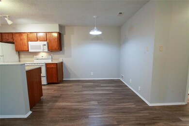 12609 Turtle Rock Rd unit B, Austin, TX 78729 - photo 7