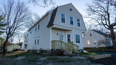 18 Jamaica St, Lawrence, MA 01843 - photo 2