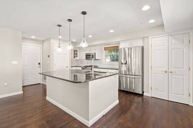 55 I St unit 4, Boston, MA 02127 - photo 2