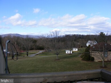 424 Bowman Rd unit 2, Front Royal, VA 22630 - photo 2