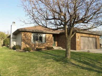 719 Wren Ct, Griffith, IN 46319 - photo 3