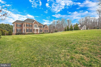 12246 Clifton Point Dr, Clifton, VA 20124 - photo 2