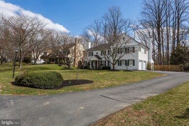 11828 Quince Mill Dr, North Potomac, MD 20878 - photo 2