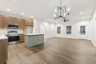 2880 Cherokee Dr, Morristown, TN 37814 - photo 5