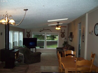 39505 Howard Rd, Marcola, OR 97454 - photo 7