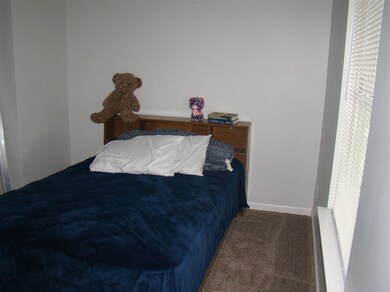 17114 Killian Rd, Spencerville, IN 46788 - photo 5