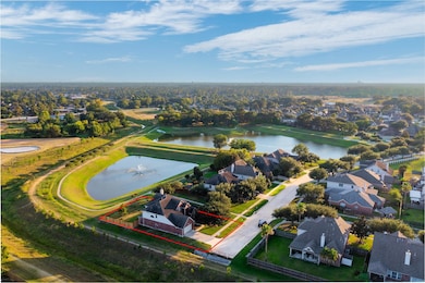 19206 Camellia Bend Cir, Spring, TX 77379 - photo 2