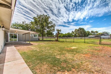 Large Rear Yard