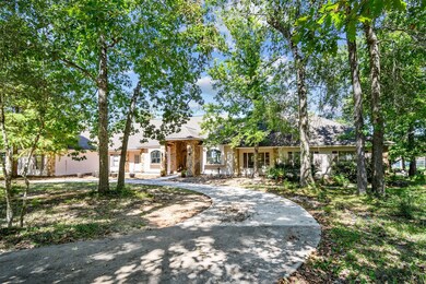 130 Lyndsey Dr, Montgomery, TX 77316 - photo 6