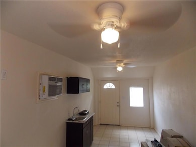 4321 Memphis Ave unit REAR, El Paso, TX 79903 - photo 7