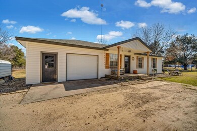 714 Barnes Rd, Cleburne, TX 76031 - photo 2