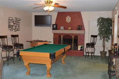 Family room w cozy fireplace