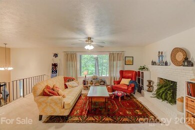 116 Burge Mountain Rd, Hendersonville, NC 28792 - photo 2