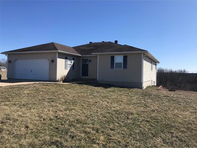 18420 Charity Dr, Dixon, MO 65459 - photo 2