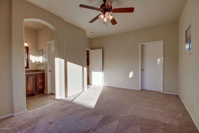 4_MasterBedroom_1