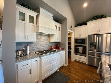 13026 S Birch St, Jenks, OK 74037 - photo 4