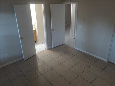 3602 Tamarix Dr, Tampa, FL 33619 - photo 6