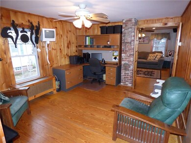 Three Bedroom Unit Office