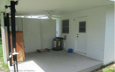 906 Fernglen Ave, Lake Placid, FL 33852 - photo 7