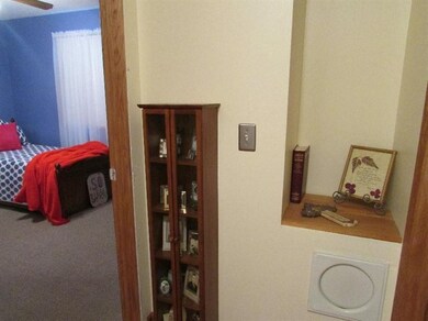 3717 E 300 S, La Porte, IN 46350 - photo 7