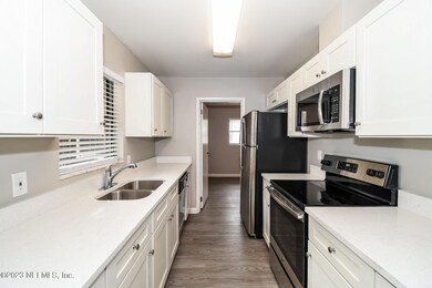 5843 Buckley Dr, Jacksonville, FL 32244 - photo 6